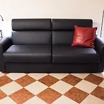 Vivaldi Apartment